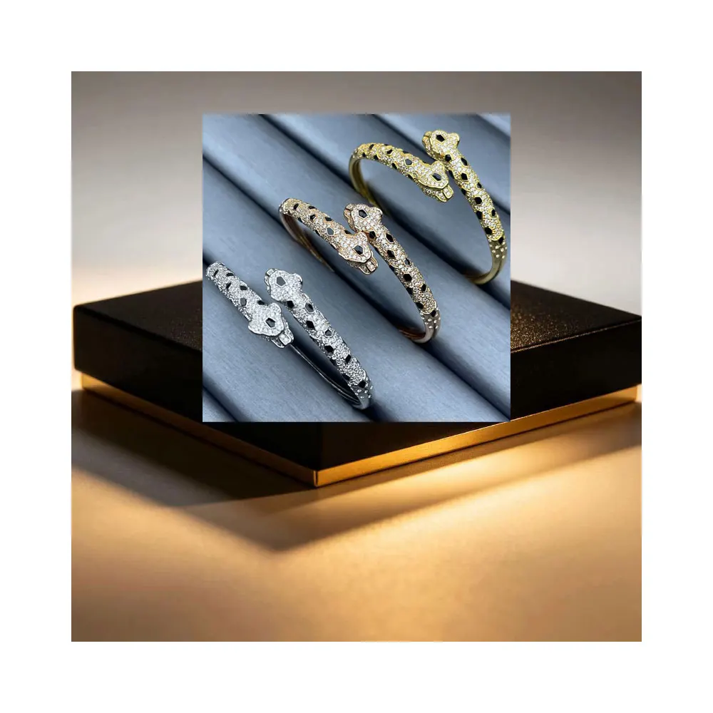 2026 High-Quality Fashion Classic Diamond-Inspired Open Mouth Serpent Jadeite Agate Bracelet
2026 High-Quality Fashion Classic Diamond-Inspired Open Mouth Serpent Jadeite Agate Bracelet