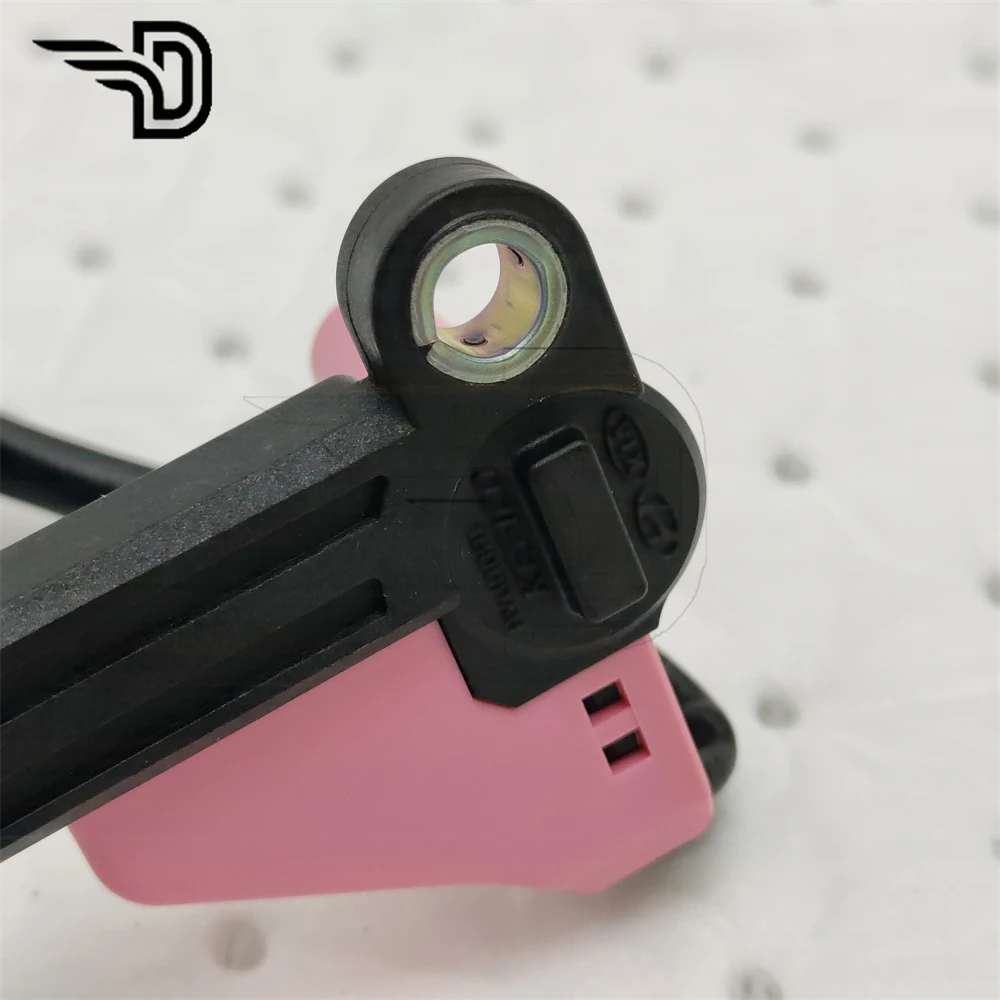 New Transmission Speed Sensor 42620-3B621 A6MF1 A6MF2 Fit For Hyundai Veloster 2011-2014
New Transmission Speed Sensor 42620-3B621 A6MF1 A6MF2 Fit For Hyundai Veloster 2011-2014