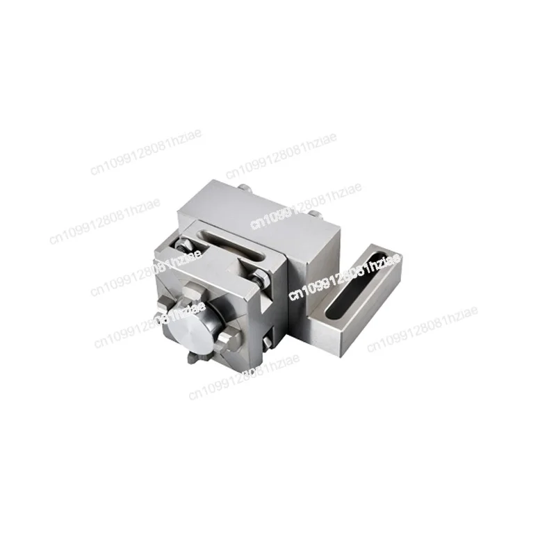 50 RSM UnoSet on adapter plate R=100 mm ER-022584 T0003 EWORA/3R EDM clamping tool
50 RSM UnoSet on adapter plate R=100 mm ER-022584 T0003 EWORA/3R EDM clamping tool