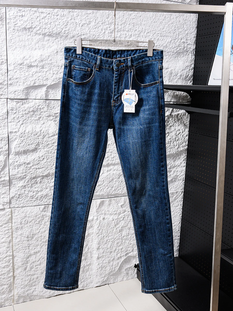 Italian Luxury Men's Casual Washed Denim Jeans 145 Ounces Elastic Lightweight Long Pants Cotton Stretch Denim Straight Leg Fit
Italian Luxury Men's Casual Washed Denim Jeans 145 Ounces Elastic Lightweight Long Pants Cotton Stretch Denim Straight Leg Fit