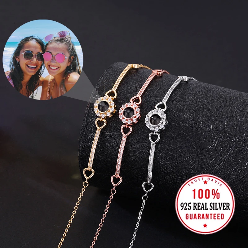 S925 Silvery Custom Color Photo Projection Bracelets Picture Inside Round Pendant For Women Valentine Birthday Jewelry Gifts
S925 Silvery Custom Color Photo Projection Bracelets Picture Inside Round Pendant For Women Valentine Birthday Jewelry Gifts