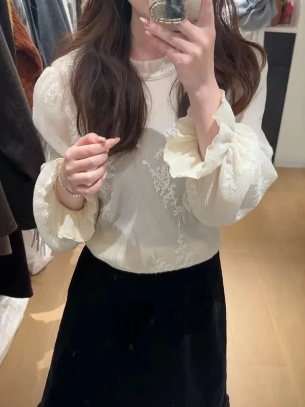 Романтический длинный топ с кружевной вышивкой для женщин, нежный, мягкий, дышащий, комфортный, модный, для весеннего сезона
Романтический длинный топ с кружевной вышивкой для женщин, нежный, мягкий, дышащий, комфортный, модный, для весеннего сезона