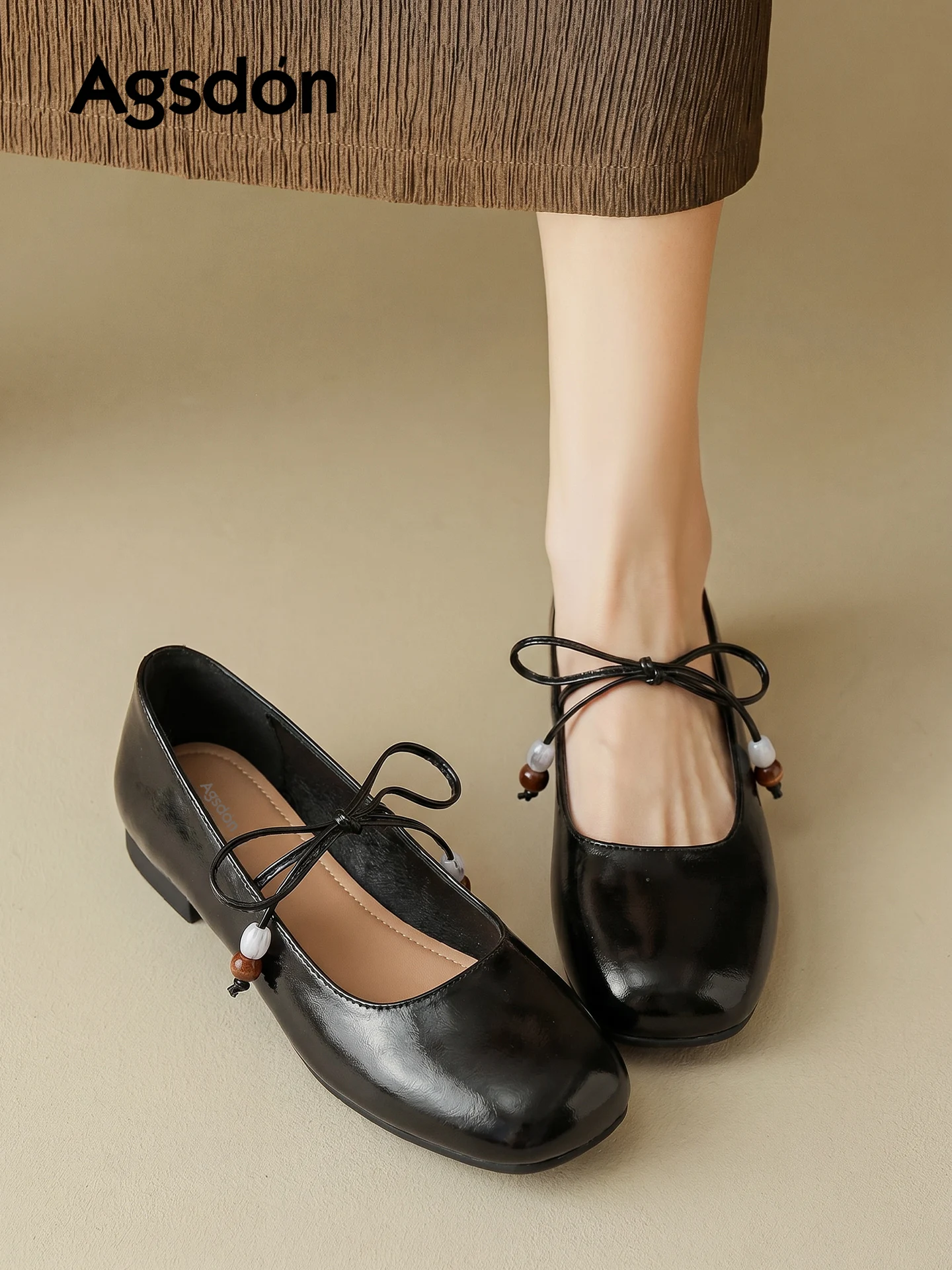 Black Flat Ballet Style Women's Shoes Summer New Retro Mary Janes for Skirts Comfortable Flats Fashionable Slip-On Footwear
Black Flat Ballet Style Women's Shoes Summer New Retro Mary Janes for Skirts Comfortable Flats Fashionable Slip-On Footwear