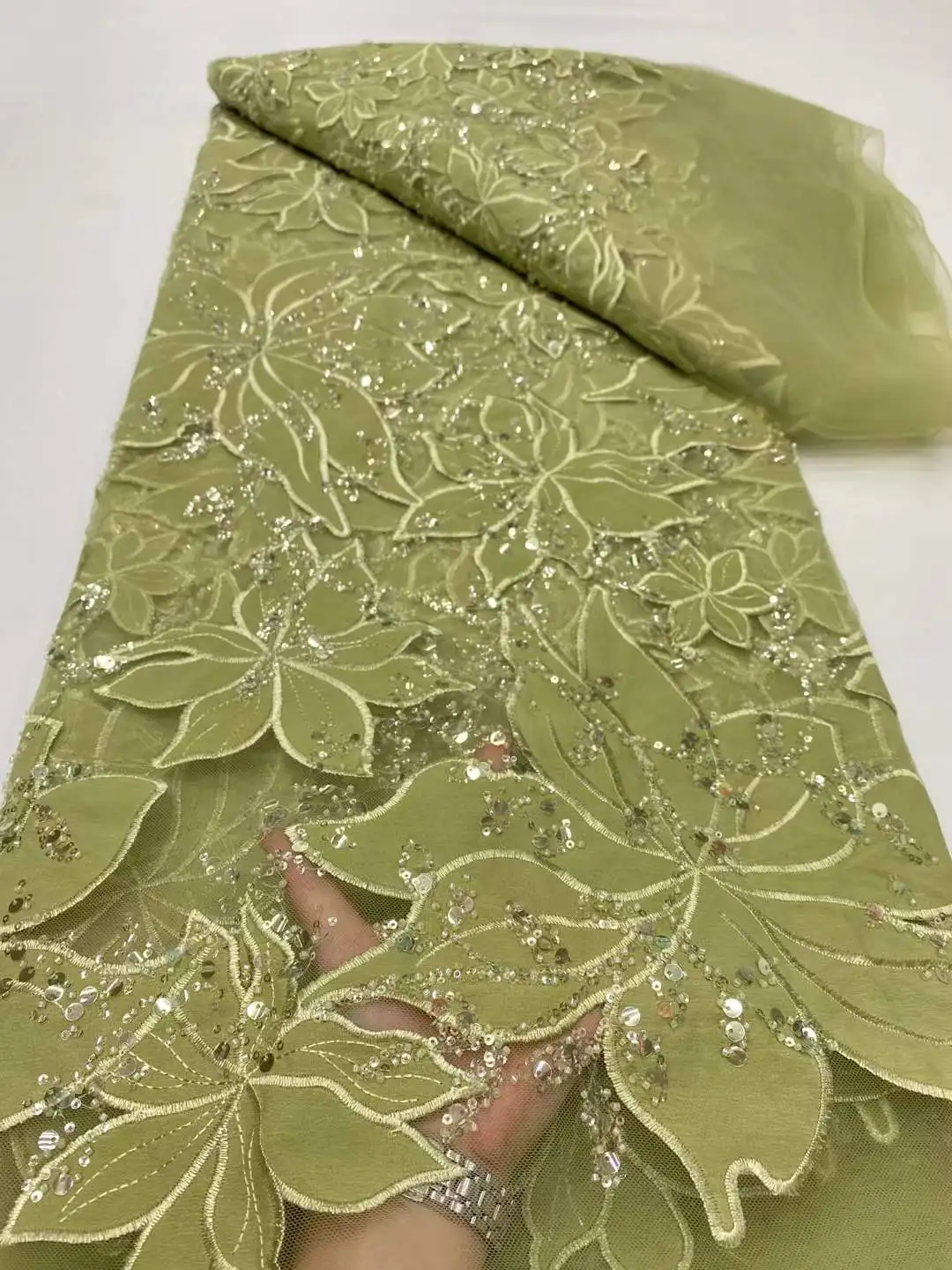 2025 Luxury French Mesh Embroidery Beaded Lace Fabric African Nigerian Sequins Lace Fabric For Wedding Dress Sewing Material
2025 Luxury French Mesh Embroidery Beaded Lace Fabric African Nigerian Sequins Lace Fabric For Wedding Dress Sewing Material