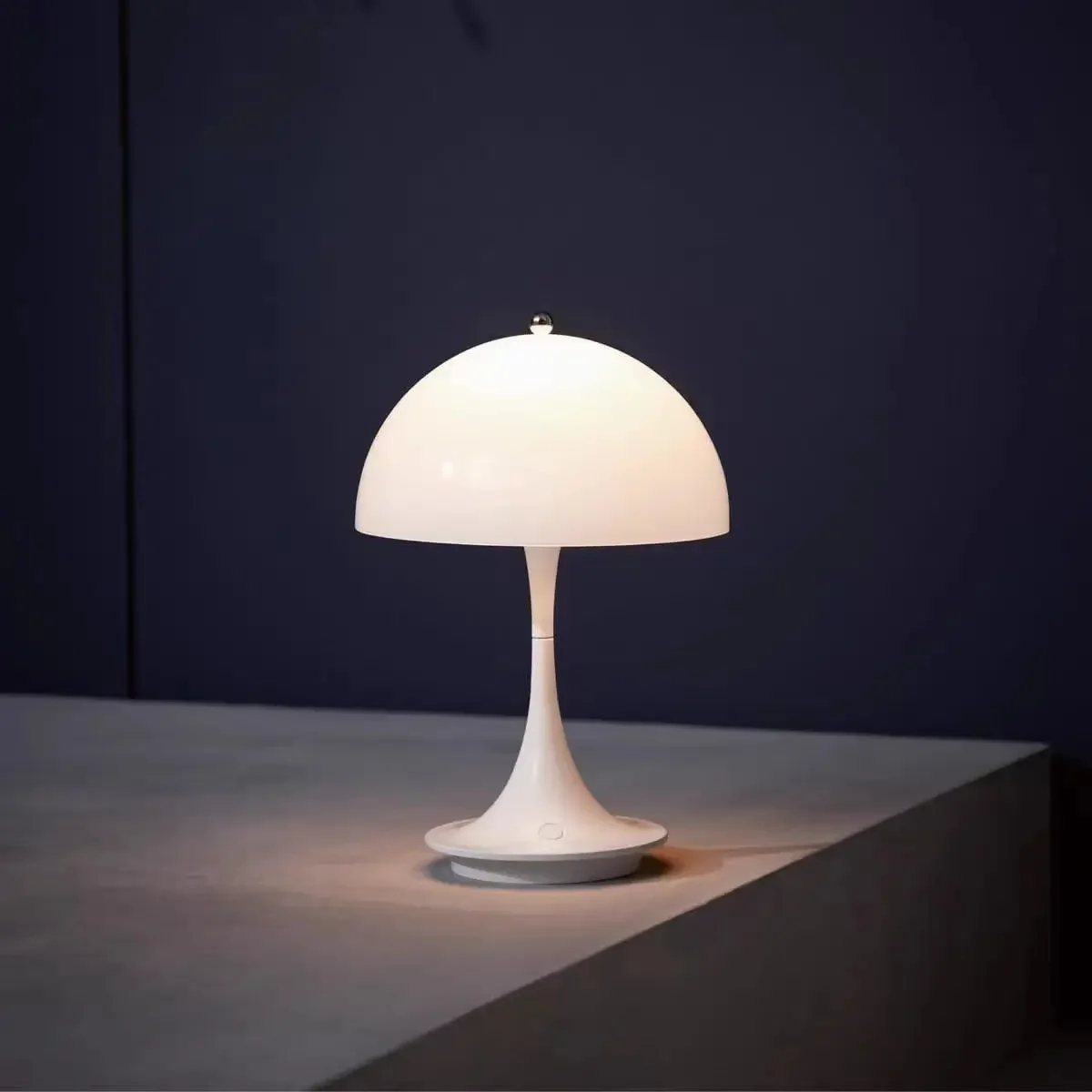 Desk Lamp Creative Cream Style Mushroom Desk Lamp Girl Heart Bedroom Bedside Stall Night Market Gift Desk Lamp
Desk Lamp Creative Cream Style Mushroom Desk Lamp Girl Heart Bedroom Bedside Stall Night Market Gift Desk Lamp