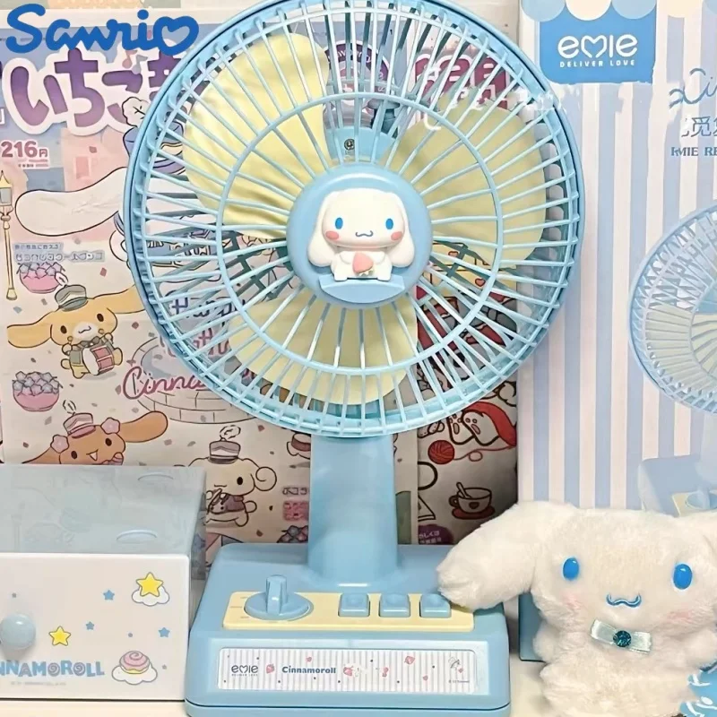Sanrio Cinnamoroll Kuromi летний Настольный веер мультяшный встряхивающая головка тихий Usb веер кавайный аниме украшение Настольный подарок для девочки
Sanrio Cinnamoroll Kuromi летний Настольный веер мультяшный встряхивающая головка тихий Usb веер кавайный аниме украшение Настольный подарок для девочки