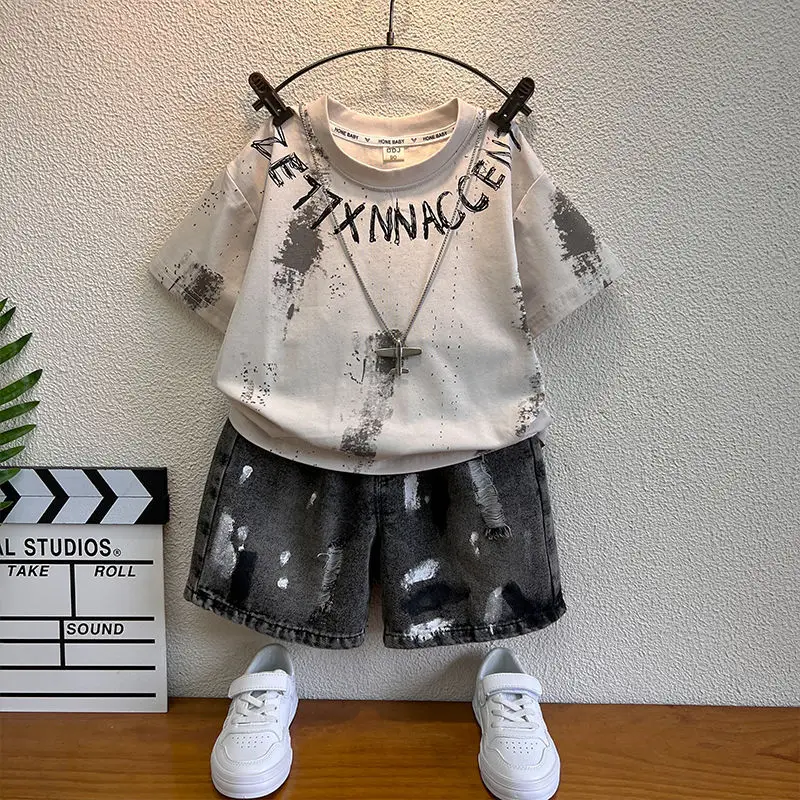 Children's short-sleeved suit boys 2026 summer children's clothing boys baby summer fashion clothes two-piece suit
Children's short-sleeved suit boys 2026 summer children's clothing boys baby summer fashion clothes two-piece suit