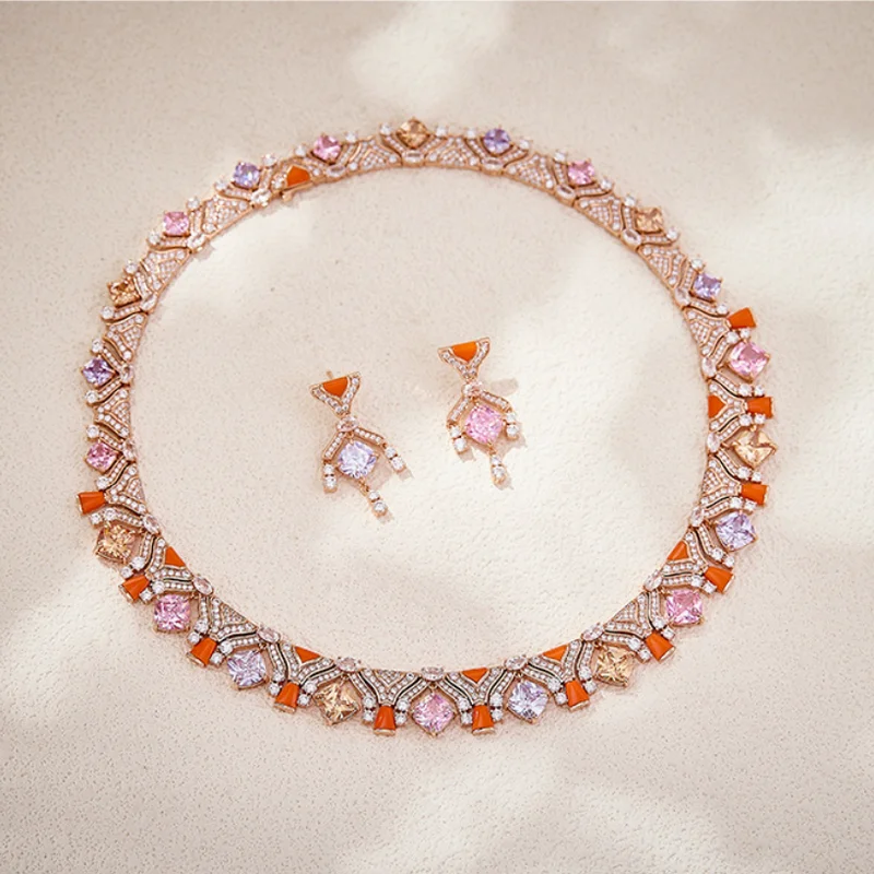 Designer Collection Stud Earrings Necklace Women Lady Inlay Colored Cubic Zircon Enamel Tassels Dinner Party Jewelry Sets
Designer Collection Stud Earrings Necklace Women Lady Inlay Colored Cubic Zircon Enamel Tassels Dinner Party Jewelry Sets