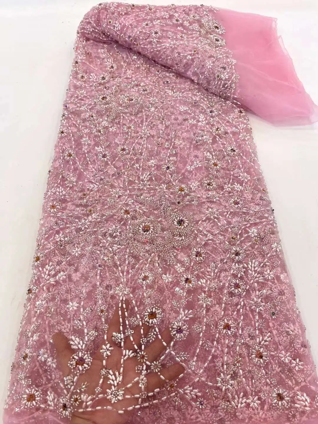 Sequence Heavy Lace Embroidery With Beads African Lace Fabric 2024 High Quality New French Net Lace Fabric for Dress
Sequence Heavy Lace Embroidery With Beads African Lace Fabric 2024 High Quality New French Net Lace Fabric for Dress