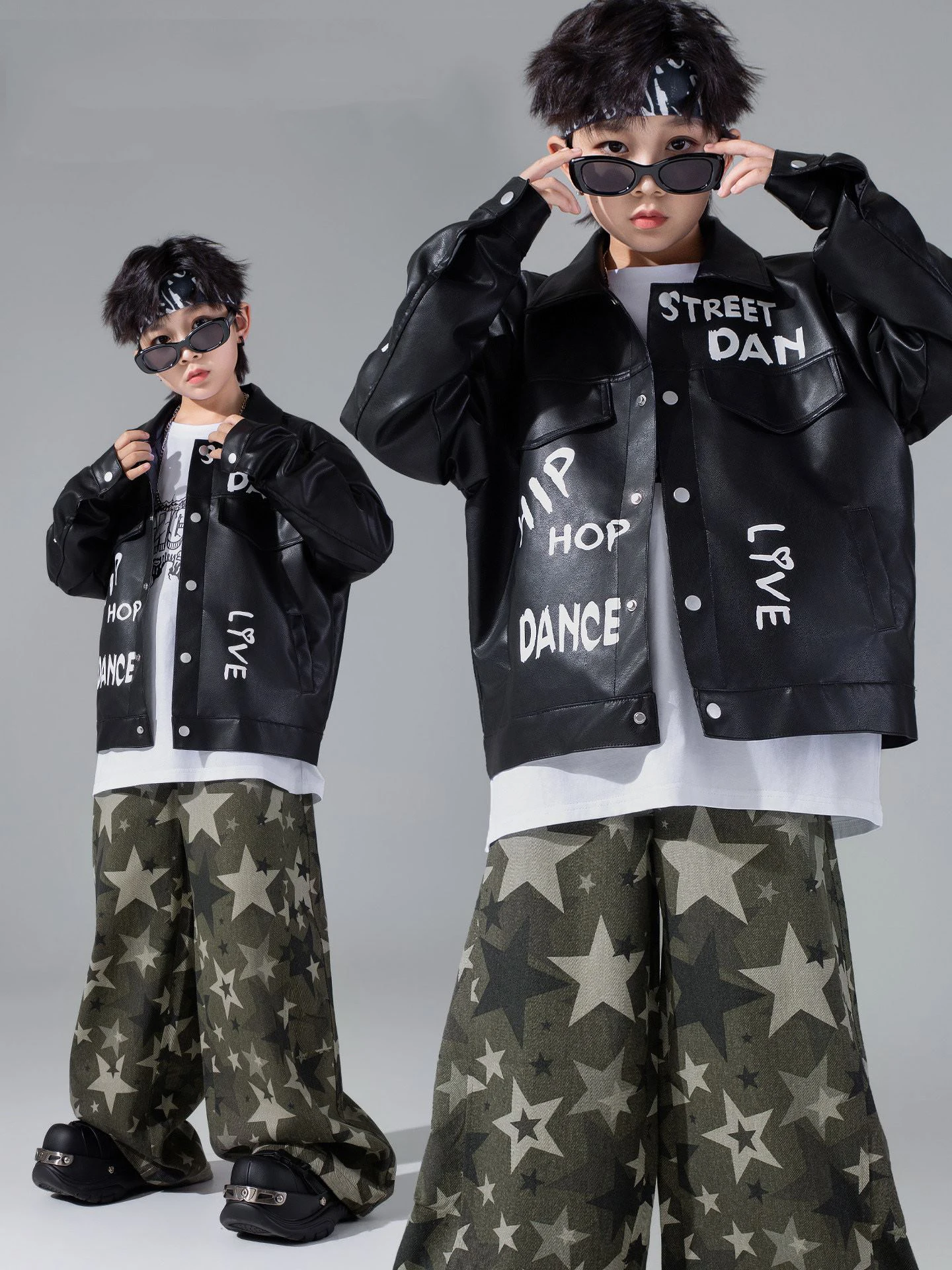 Boys Hip Hop Dance Costume Drum Poppin Performance Clothes Leather Coat Baggy Pants Kids Jazz Dance Clothing Stage Wear BL18072
Boys Hip Hop Dance Costume Drum Poppin Performance Clothes Leather Coat Baggy Pants Kids Jazz Dance Clothing Stage Wear BL18072