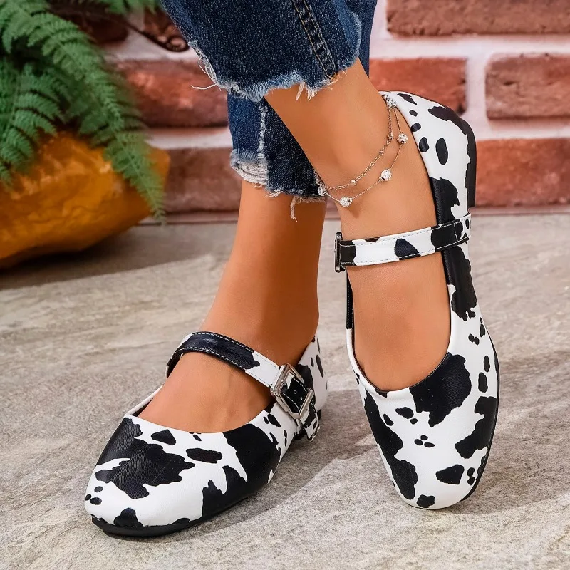 2025 Summer Hot Sale Buckle Strap Women's Round Toe Flats Soft Sole Casual Shoes Printing Shallow Plus Size Daily Outdoor Flats
2025 Summer Hot Sale Buckle Strap Women's Round Toe Flats Soft Sole Casual Shoes Printing Shallow Plus Size Daily Outdoor Flats