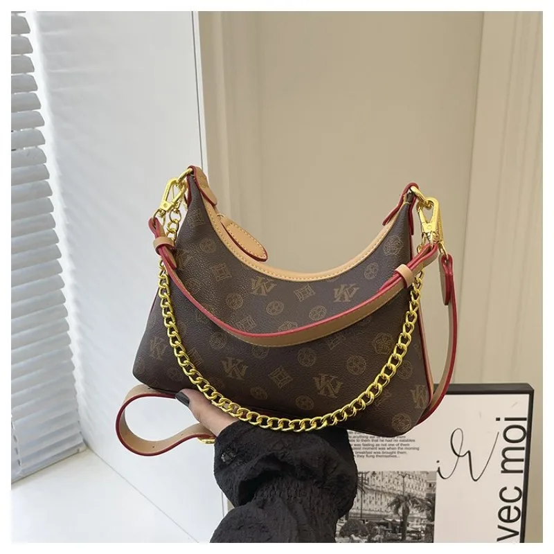 Vintage Elegant Leather Diaper Bag: Luxury Crossbody Messenger Bag For Women With Designer Details And Large Capacity Tote
Vintage Elegant Leather Diaper Bag: Luxury Crossbody Messenger Bag For Women With Designer Details And Large Capacity Tote