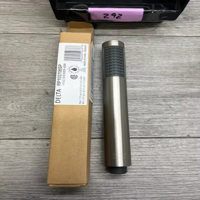 Brand New Ready Stock Brand New RP103706SP Single Function Hand Shower for Plc
Brand New Ready Stock Brand New RP103706SP Single Function Hand Shower for Plc