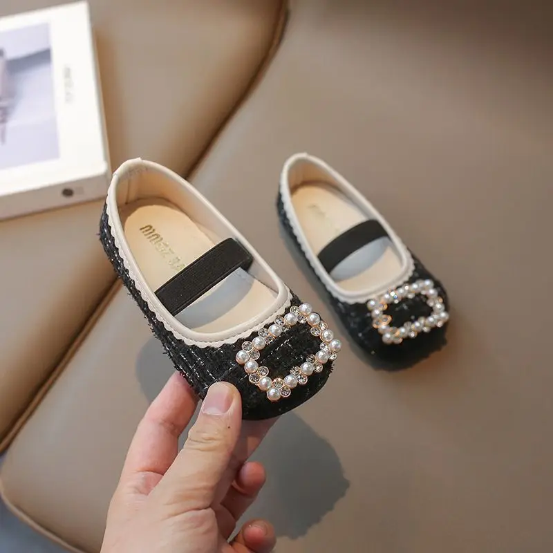 2026 New Girls Spring Summer Fashion Flats Black Vintage Korean Style Princess Rhinestone Shoes for Kids
2026 New Girls Spring Summer Fashion Flats Black Vintage Korean Style Princess Rhinestone Shoes for Kids