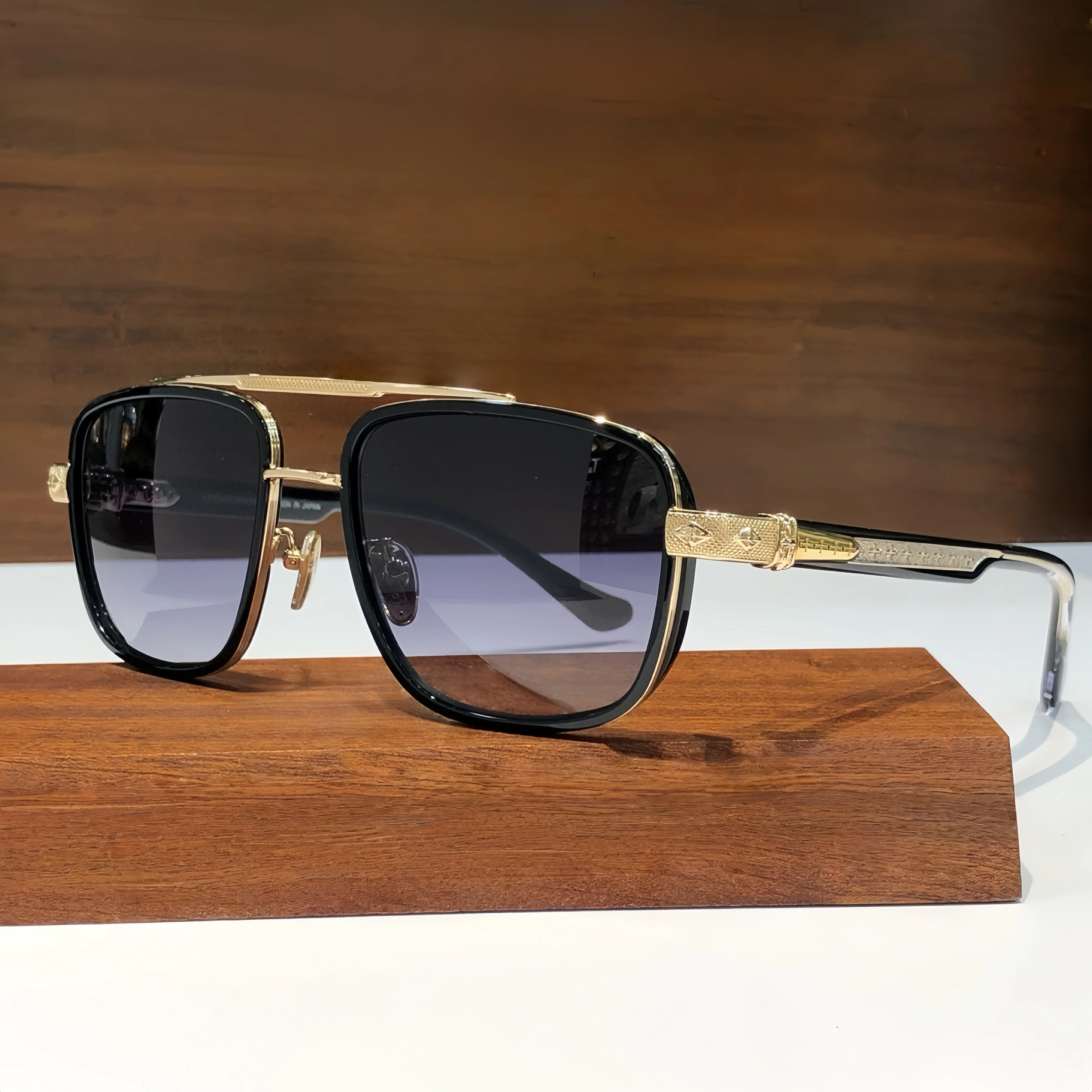 High Quality Glasses Personalized Brand Design Women Luxury Outdoor Sunscreen SUNglasses Cycling Fishing Sunglasses Men Sun Glas
High Quality Glasses Personalized Brand Design Women Luxury Outdoor Sunscreen SUNglasses Cycling Fishing Sunglasses Men Sun Glas