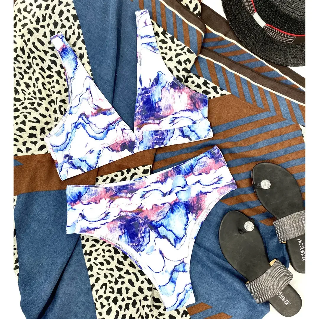 Новый сексуальный женский купальник Tie Dye с глубоким V-образным вырезом и высокой талией, женский купальник, комплект бикини из двух частей, купальный костюм, купальный костюм, K3014
Новый сексуальный женский купальник Tie Dye с глубоким V-образным вырезом и высокой талией, женский купальник, комплект бикини из двух частей, купальный костюм, купальный костюм, K3014