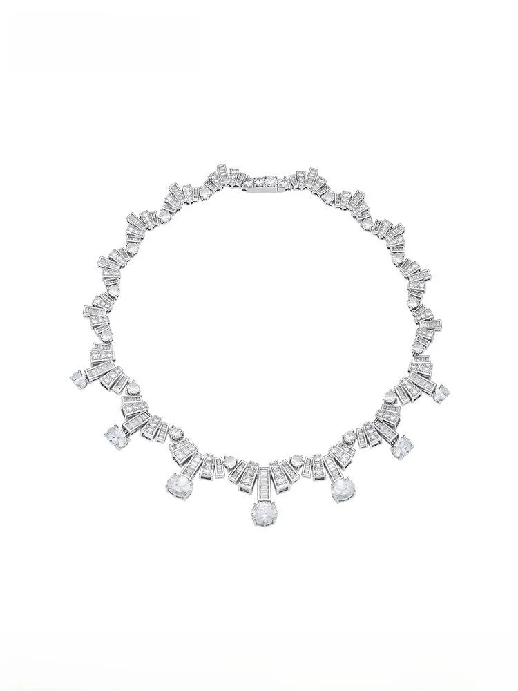 Женское ожерелье Ele Nana Jacqueline Glorious Series с цепочкой Lobone, оригинальный дизайн, подвеска с цирконием, модная бижутерия
Женское ожерелье Ele Nana Jacqueline Glorious Series с цепочкой Lobone, оригинальный дизайн, подвеска с цирконием, модная бижутерия