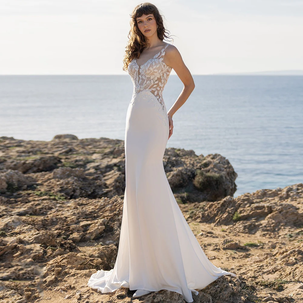 Modern Appliques Lace Deep V-Neck Mermaid Wedding Dress Sleeveless Button Back Jersey Bridal Gowns Customized Vestido De Novia
Modern Appliques Lace Deep V-Neck Mermaid Wedding Dress Sleeveless Button Back Jersey Bridal Gowns Customized Vestido De Novia