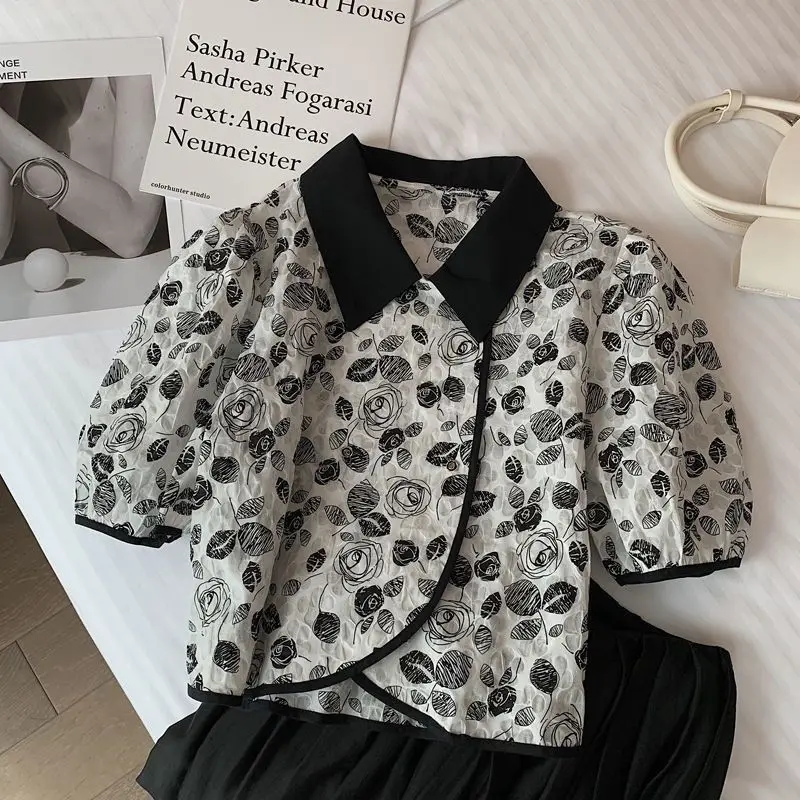 Floral Short Sleeve Youth Casual Short Shirt Tops Summer Print Polo Neck Contrast Vintage Blouse Sweet Fashion Women Clothing
Floral Short Sleeve Youth Casual Short Shirt Tops Summer Print Polo Neck Contrast Vintage Blouse Sweet Fashion Women Clothing