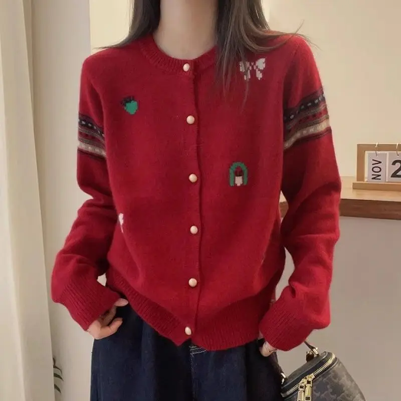 Korean Fashion Autumn Winter new Sweaters Women O-Neck Embroidery Single Breasted Office Lady Long Sleeve Cardigan Knitted Tops
Korean Fashion Autumn Winter new Sweaters Women O-Neck Embroidery Single Breasted Office Lady Long Sleeve Cardigan Knitted Tops