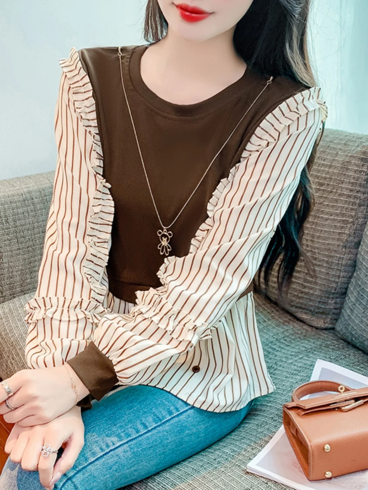 Faionable Striped Patchwork Long Sve irt Women's Waist Cinching Slimming Skirt Hem Top Age Defng Korean Sle Busine...
Faionable Striped Patchwork Long Sve irt Women's Waist Cinching Slimming Skirt Hem Top Age Defng Korean Sle Busine...