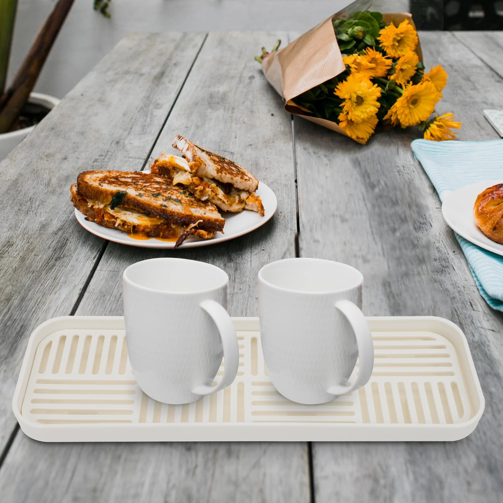 2 set Double-Layer Draining Tray Rectangular Tea Serving Tray For Home Hotel Restaurant Tea Cup Organizer Teapot Storage Plate
2 set Double-Layer Draining Tray Rectangular Tea Serving Tray For Home Hotel Restaurant Tea Cup Organizer Teapot Storage Plate