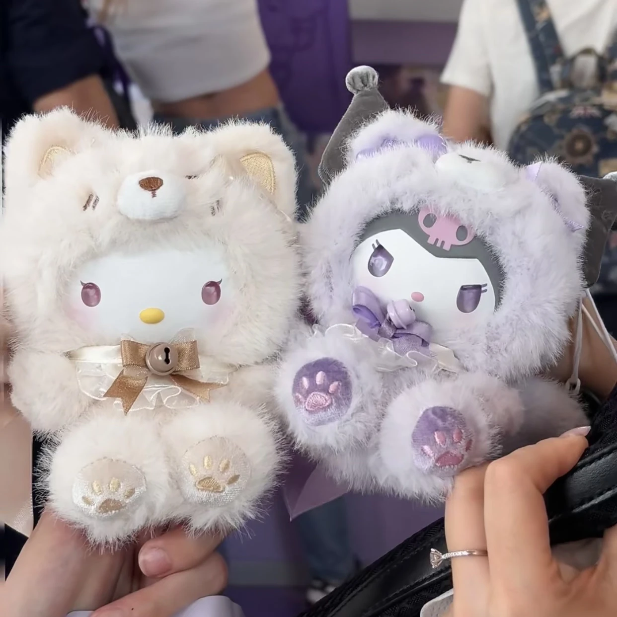 Hello Kitty Island Fox Series Blind Box Cute Anime Doll Kuromi Melody Mystery Box Bag Pendant Vinyl Figure Collect Girl Toys 
Hello Kitty Island Fox Series Blind Box Cute Anime Doll Kuromi Melody Mystery Box Bag Pendant Vinyl Figure Collect Girl Toys