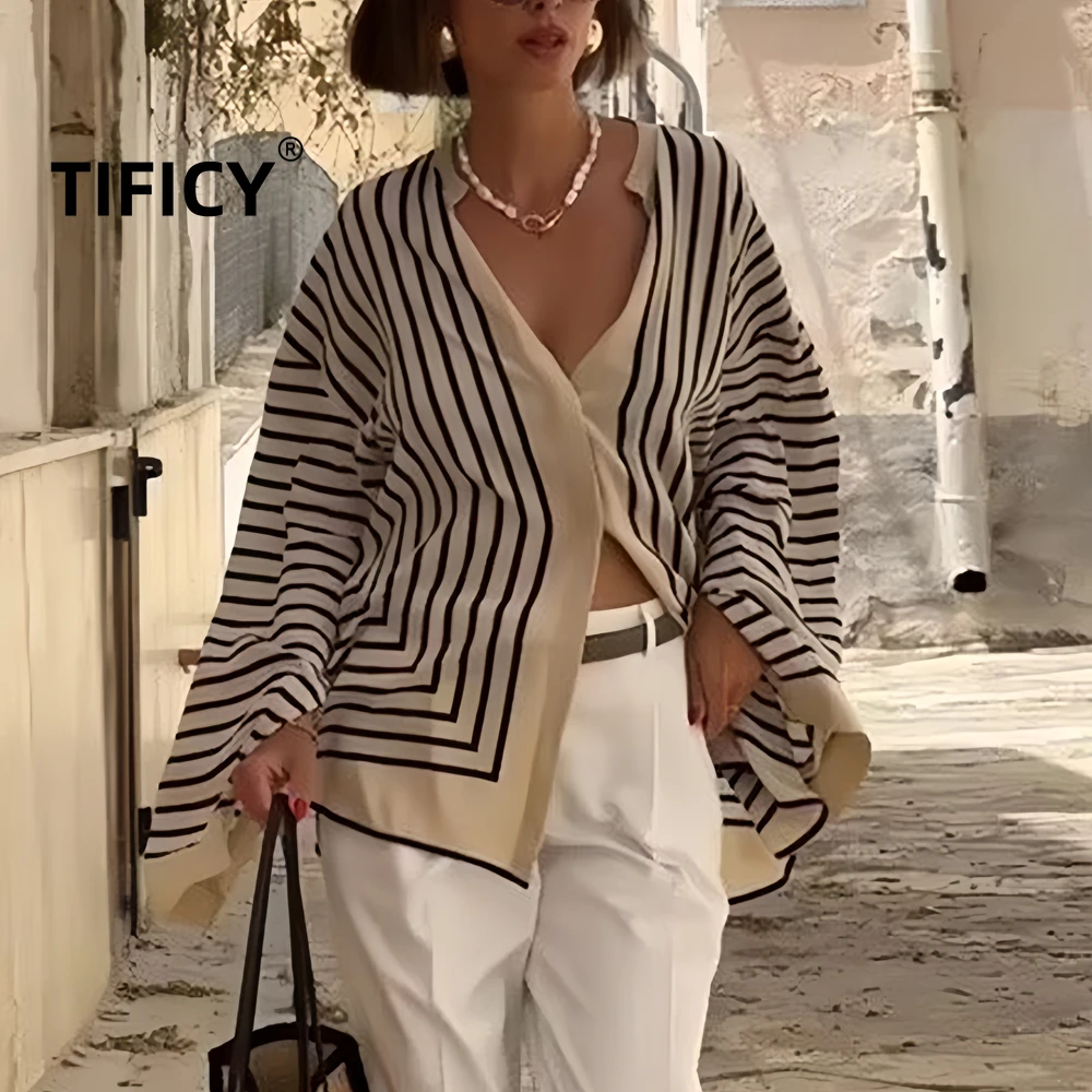 Spring Striped Women's Loose Round Neck Long Sleeved Short Sleeved New Fashion Versatile Streetwear Shirts Tops Women Clothing
Spring Striped Women's Loose Round Neck Long Sleeved Short Sleeved New Fashion Versatile Streetwear Shirts Tops Women Clothing