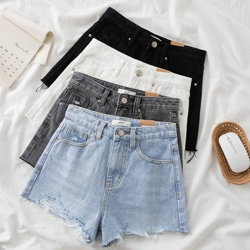 New 2026 Women's Loose Wide Leg Jeans Shorts High Waist Slimming Light Blue Denim High Waist A-Line Hot Pants Summer Fashion
New 2026 Women's Loose Wide Leg Jeans Shorts High Waist Slimming Light Blue Denim High Waist A-Line Hot Pants Summer Fashion