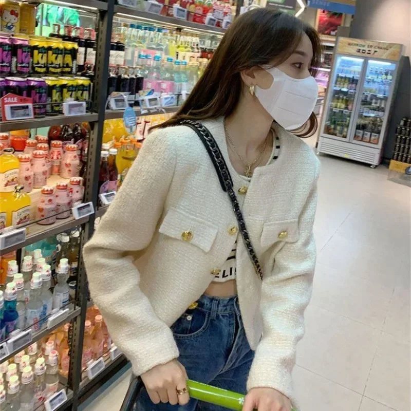 Tweed Style Women's Jacket Spring Autumn Petite Cropped French Style Streetwear Elegant Versatile Top Crew Neck Design
Tweed Style Women's Jacket Spring Autumn Petite Cropped French Style Streetwear Elegant Versatile Top Crew Neck Design