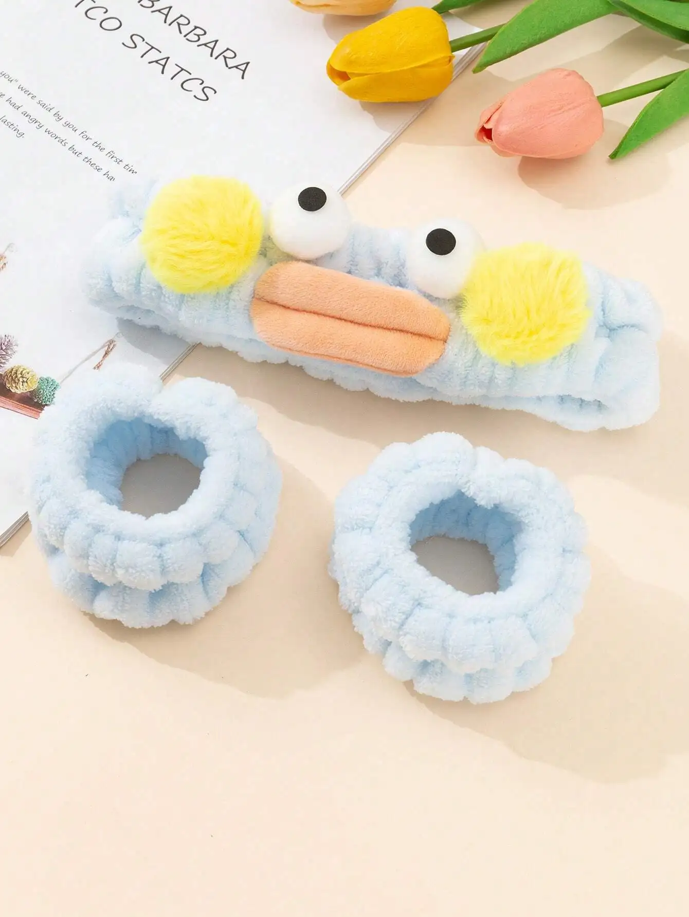 1pc Cute & Quirky Hair Band + 1 Pair Wristbands Home Bathroom Decor Fall Decor Back To School Hair Accessories
1pc Cute & Quirky Hair Band + 1 Pair Wristbands Home Bathroom Decor Fall Decor Back To School Hair Accessories
