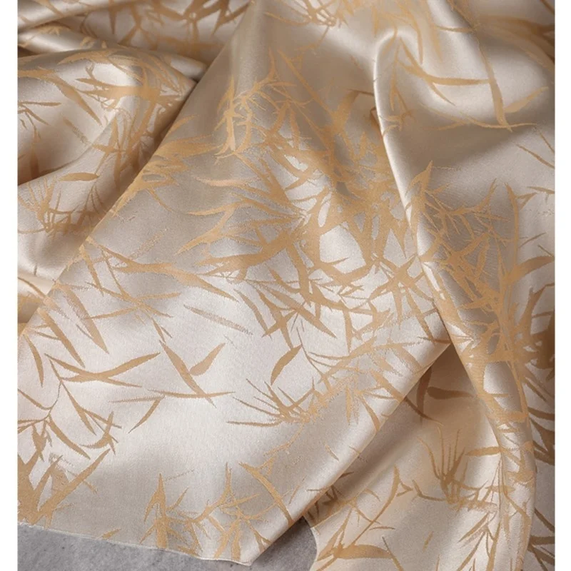 Silk and branch pattern jacquard fabric satin pattern Chinese-style cheongsam shirt designer fabric
Silk and branch pattern jacquard fabric satin pattern Chinese-style cheongsam shirt designer fabric