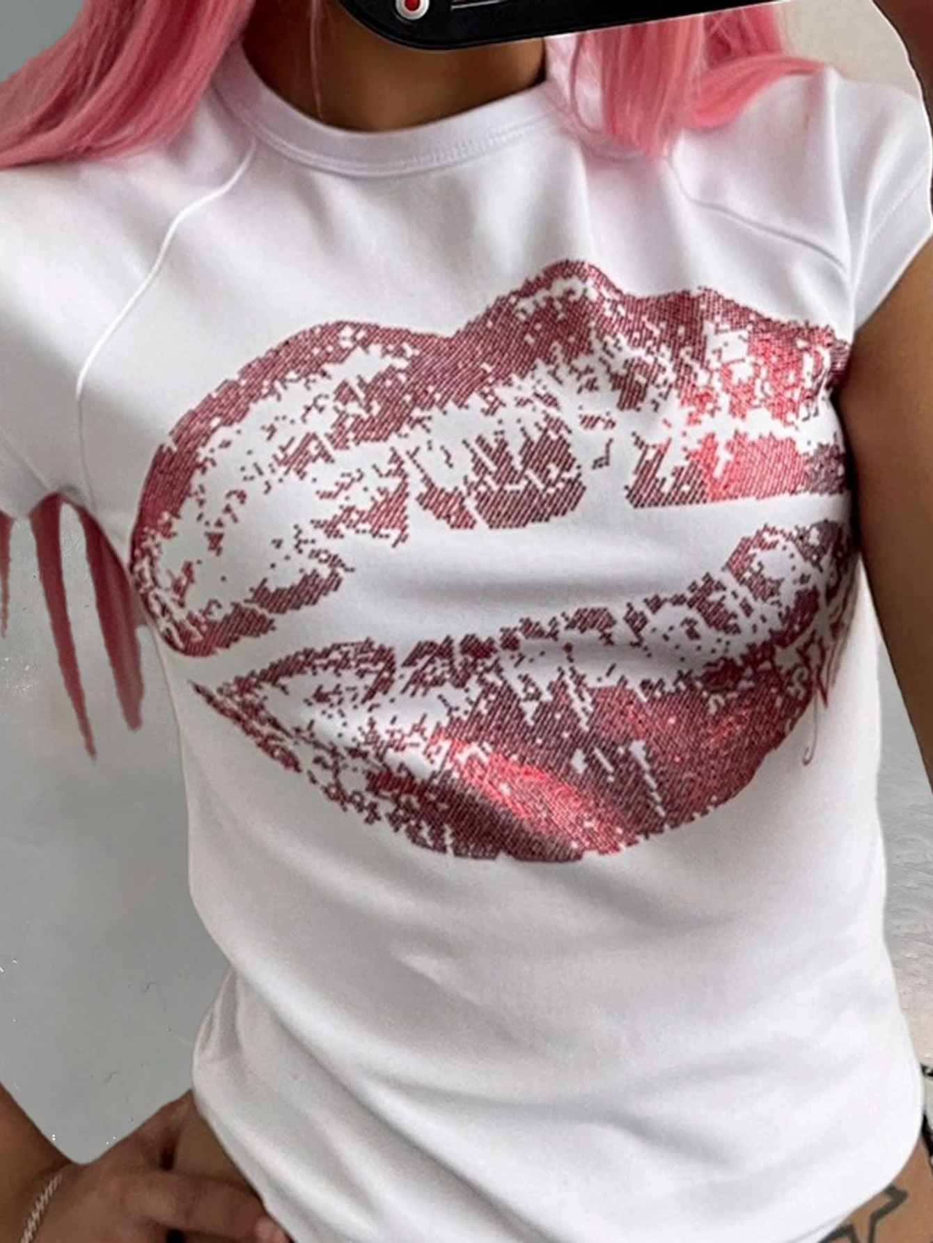 Summer y2k style casual retro slim fit T-shirt short sleeved round neck crop top personalized printed ins street trend T-shirt
Summer y2k style casual retro slim fit T-shirt short sleeved round neck crop top personalized printed ins street trend T-shirt