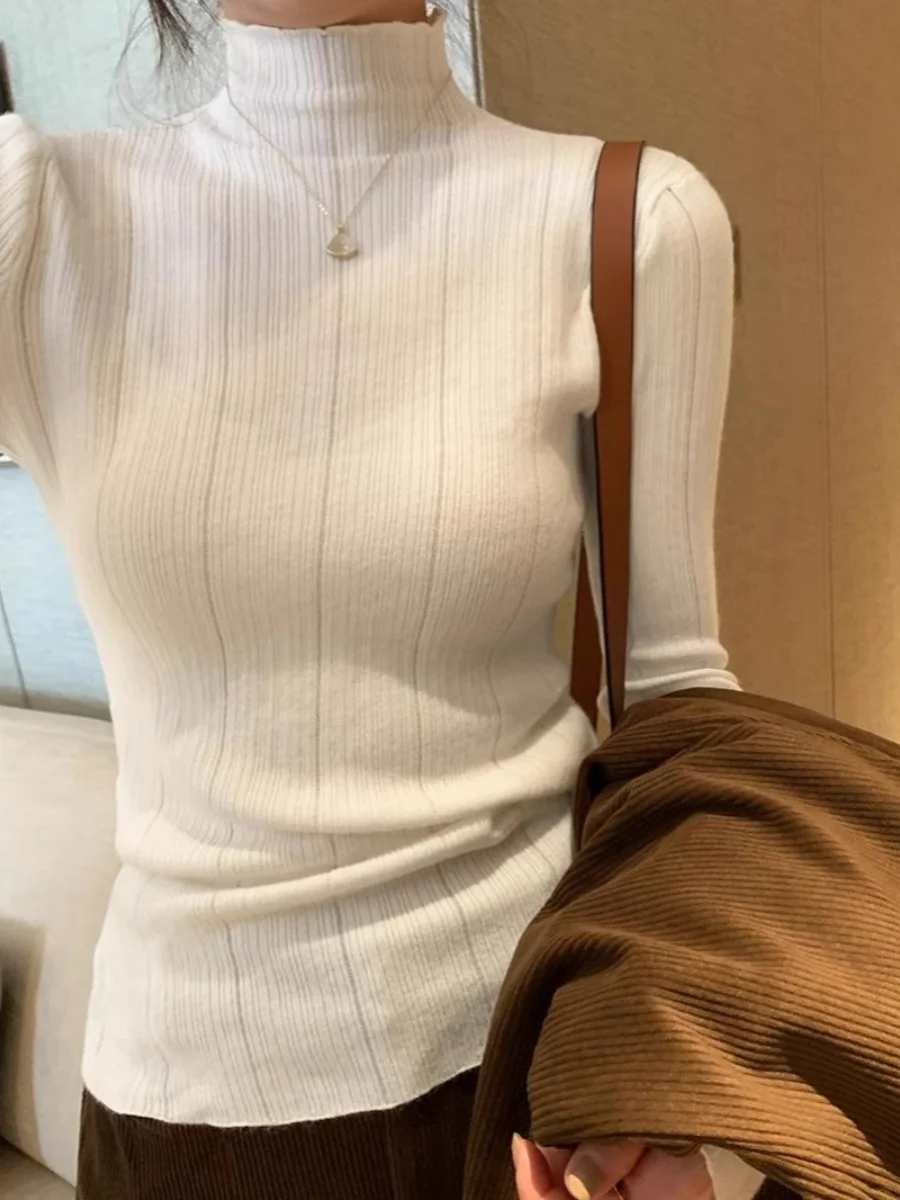 Elegant White Knitted Base Shirt Women's Autumn Winter Half High Collar Korean Style Inner Wear Simple Soft Sweater
Elegant White Knitted Base Shirt Women's Autumn Winter Half High Collar Korean Style Inner Wear Simple Soft Sweater