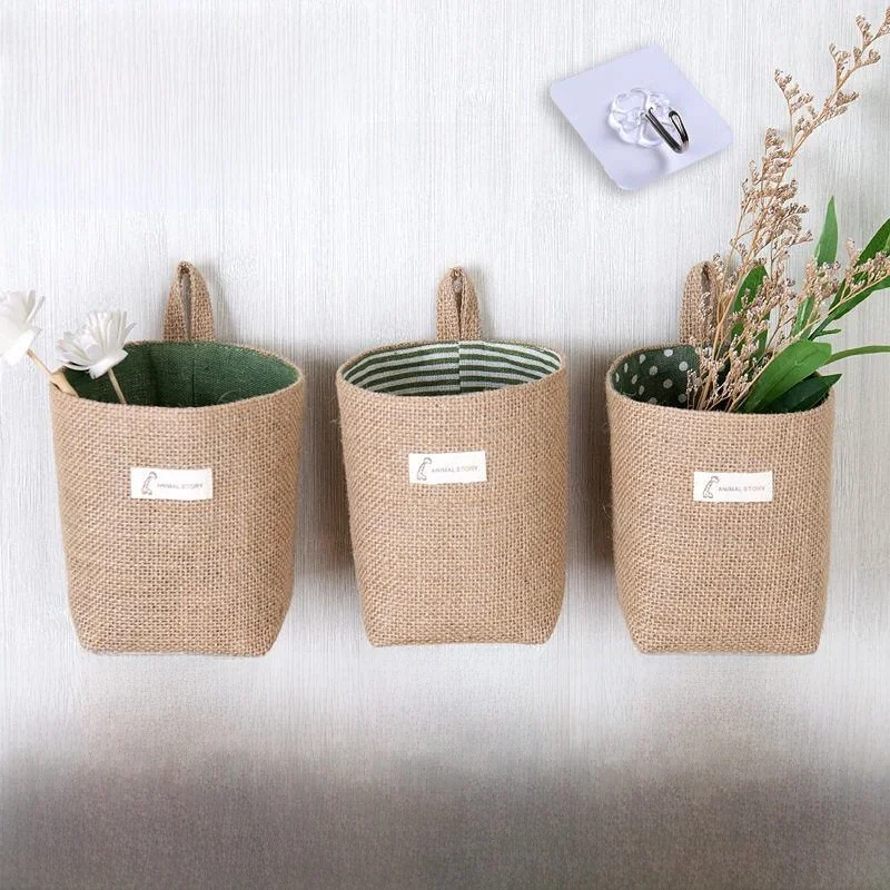 Cotton Linen Fabric Wall Hanging Storage Bag Dormitory Wall Mounted Small Cloth Bag Multi-Purpose Organizer Pouch Nordic Style
Cotton Linen Fabric Wall Hanging Storage Bag Dormitory Wall Mounted Small Cloth Bag Multi-Purpose Organizer Pouch Nordic Style