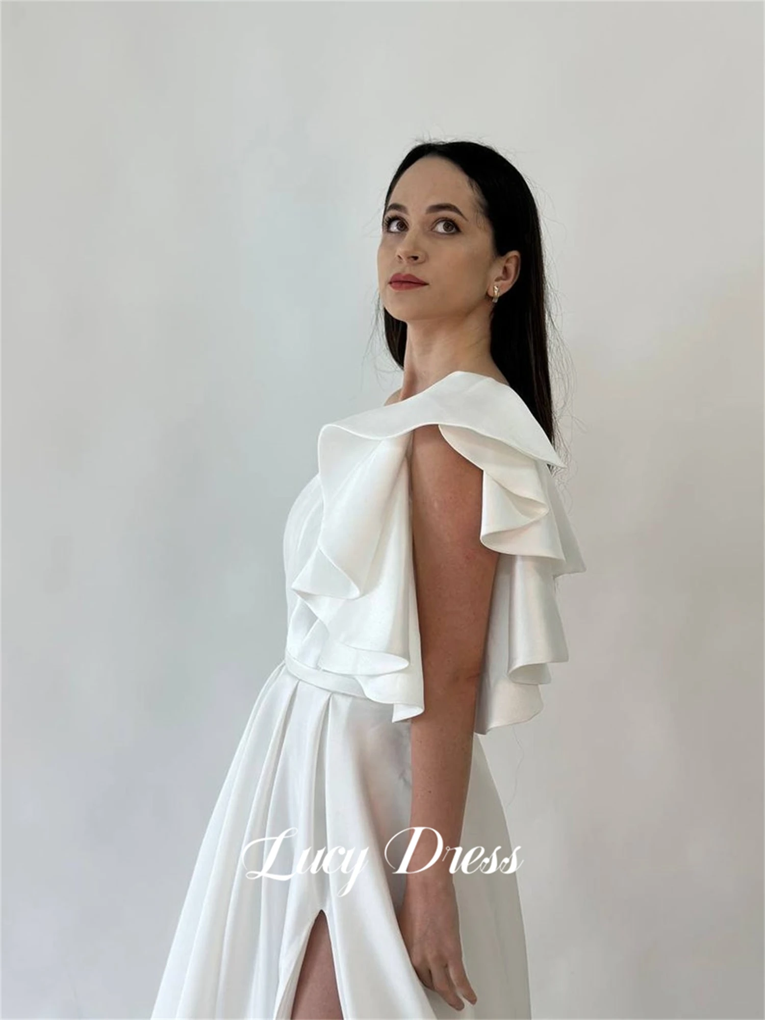 Lucy Customized High-quality Wedding Dress Luxurious Women's Evening Dresses for Formal Occasions Satin Cloth Dresses 2025 Woman
Lucy Customized High-quality Wedding Dress Luxurious Women's Evening Dresses for Formal Occasions Satin Cloth Dresses 2025 Woman