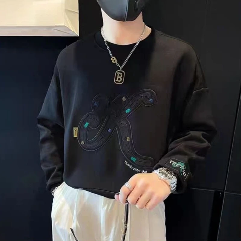 Black Men's Pullover Graphic Crewneck Alphabet Fleece-Lined Warm AutumnWinter 90s Vintage Luxury Y2k Emo Cheap Male Sweatshirt
Black Men's Pullover Graphic Crewneck Alphabet Fleece-Lined Warm AutumnWinter 90s Vintage Luxury Y2k Emo Cheap Male Sweatshirt