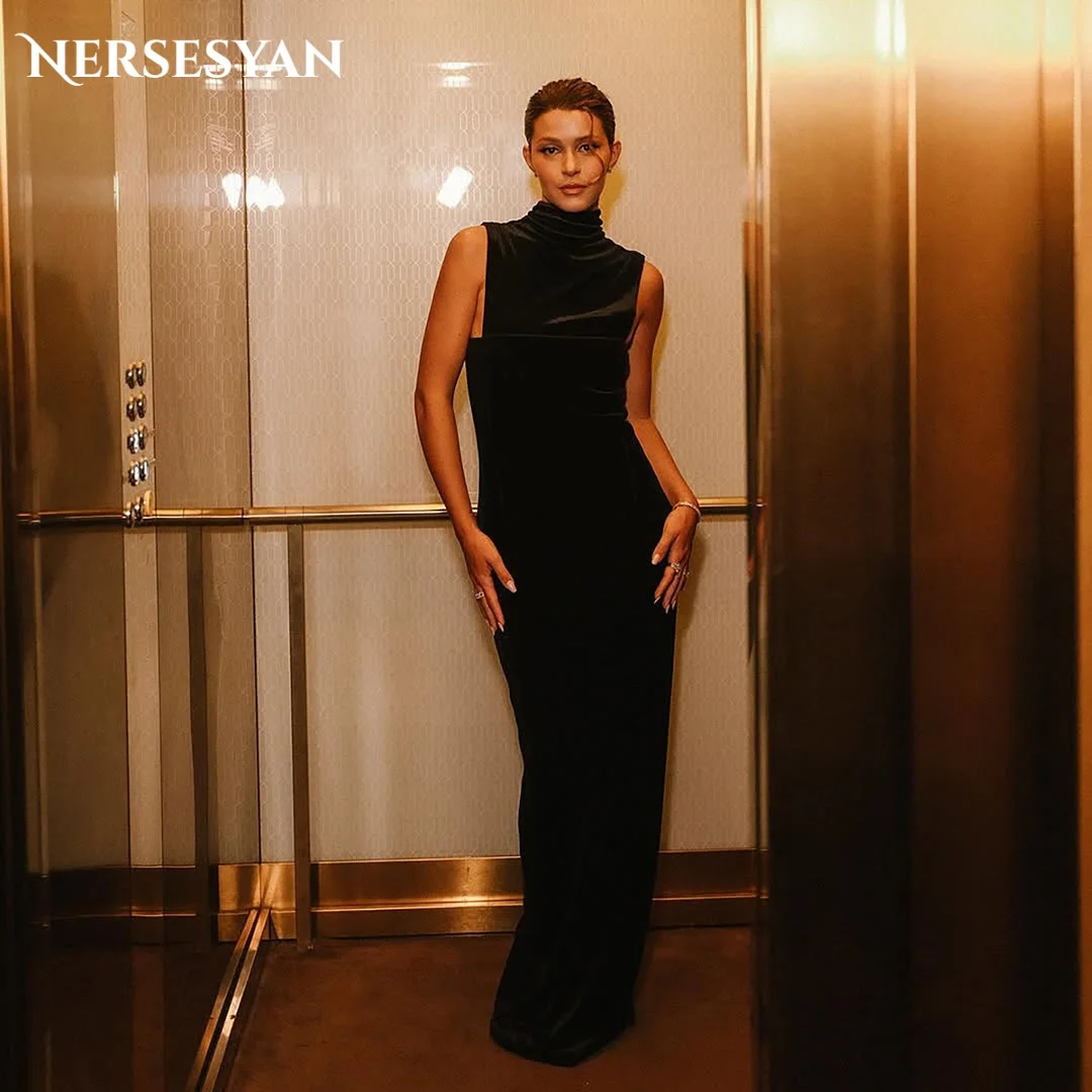 Nersesyan Роскошные черные вечерние платья русалки с высоким воротом без рукавов Вечернее платье макси Вечерние платья 2025 abiti da sera по индивидуальному заказу
Nersesyan Роскошные черные вечерние платья русалки с высоким воротом без рукавов Вечернее платье макси Вечерние платья 2025 abiti da sera по индивидуальному заказу