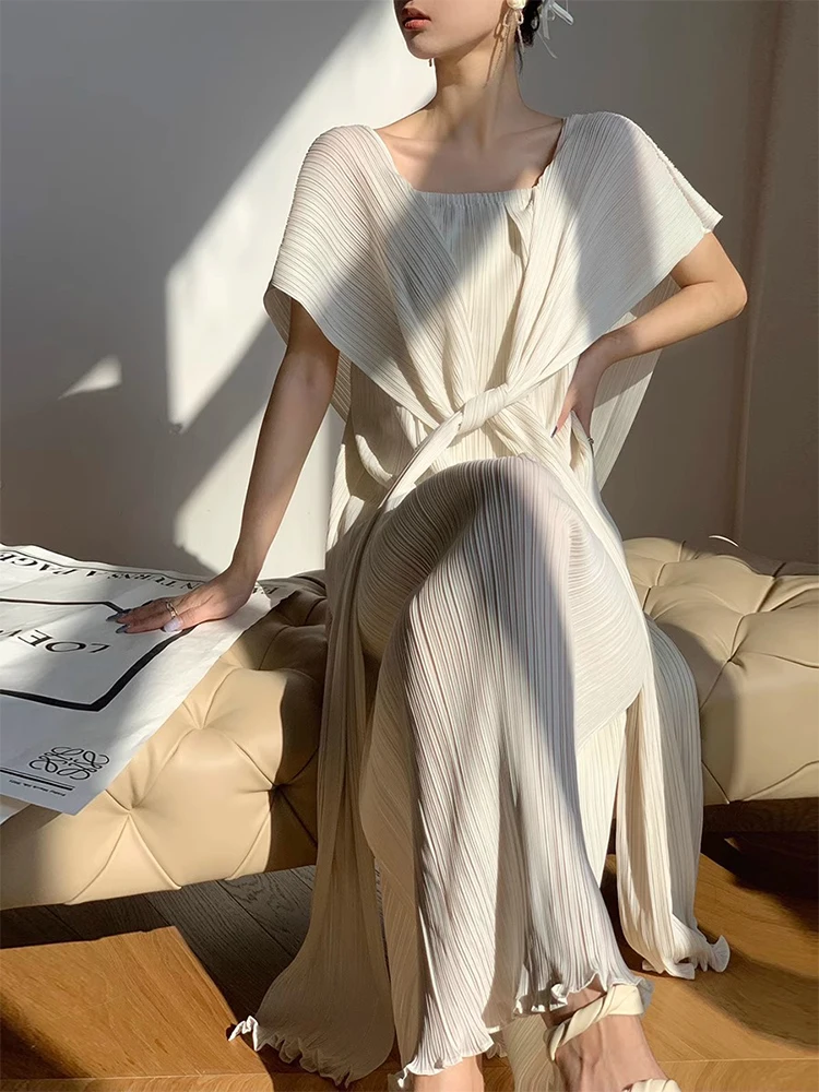 Elegant Folded Design Sensation Dress Women's High Waist A-Line Skirt Summer Commute Style Short Sleeve Casual Straight Fit
Elegant Folded Design Sensation Dress Women's High Waist A-Line Skirt Summer Commute Style Short Sleeve Casual Straight Fit