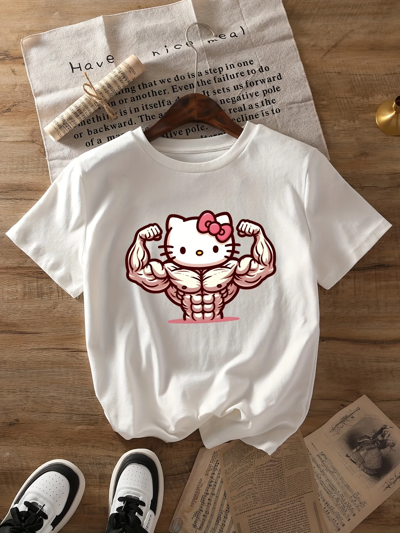 Hello Kitty muscle-cut T-shirt for men women boys and girls Regular-length cartoon-printed all-season casual crew neck top
Hello Kitty muscle-cut T-shirt for men women boys and girls Regular-length cartoon-printed all-season casual crew neck top