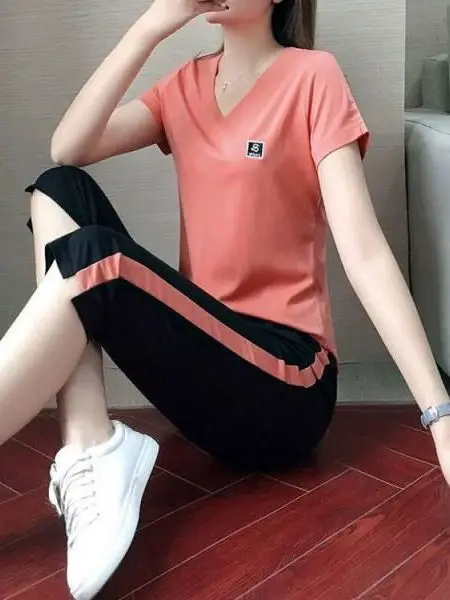 plus Size Casual Sportswear Set with Belly Cover Short Sleeve Fashionable Loose Fit High Waist Seven Inch Pants Summer Outfit
plus Size Casual Sportswear Set with Belly Cover Short Sleeve Fashionable Loose Fit High Waist Seven Inch Pants Summer Outfit
