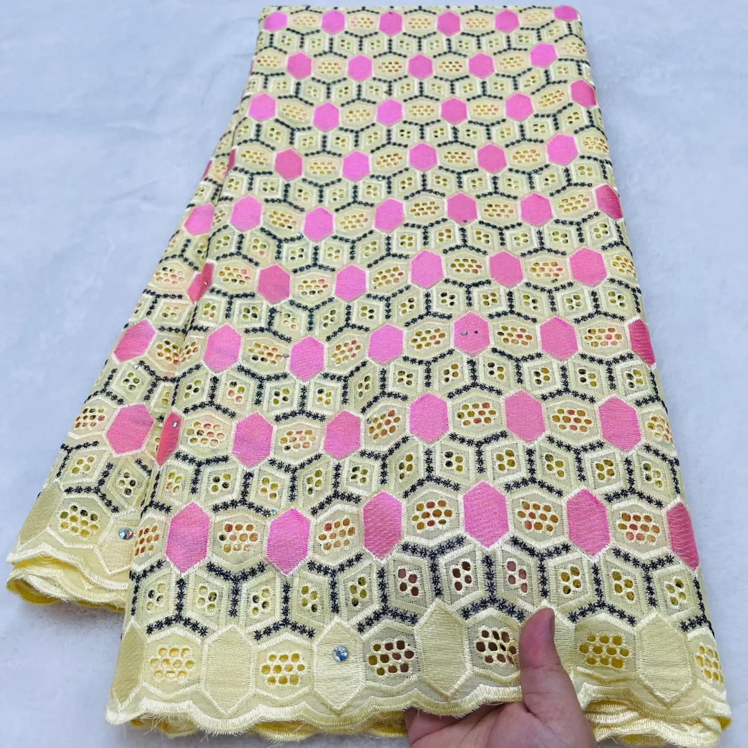 2026 High Quality Swiss Voile Lace Fabric African 100% Cotton 5 Yards Nigerian Mesh Embroidery Lace Fabrics For Wedding Dresses
2026 High Quality Swiss Voile Lace Fabric African 100% Cotton 5 Yards Nigerian Mesh Embroidery Lace Fabrics For Wedding Dresses