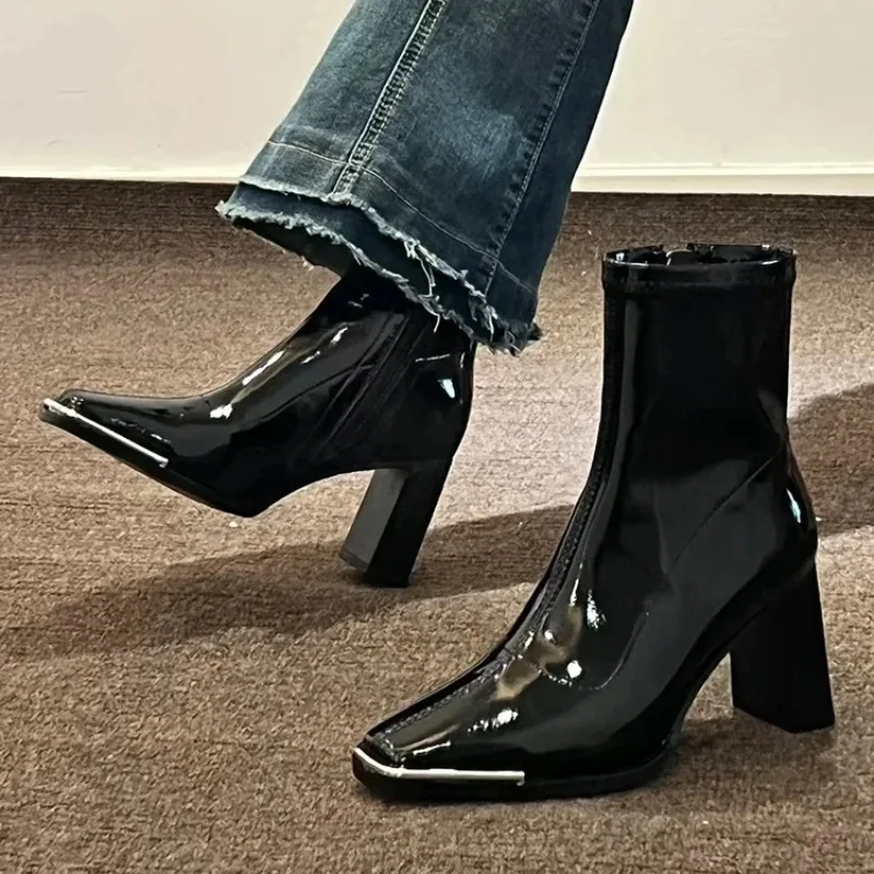 Women High Heeled Boots High Quality Patent Leather Ankle Boots Temperament Slim Fit Short Boot Luxury High Heel Leather Booties
Women High Heeled Boots High Quality Patent Leather Ankle Boots Temperament Slim Fit Short Boot Luxury High Heel Leather Booties