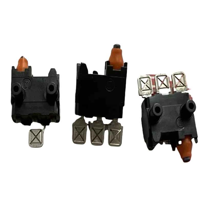1pcs/lots Germany marquardt microswitch 3 feet car trunk lock latch ignition button light touch 1065.0802
1pcs/lots Germany marquardt microswitch 3 feet car trunk lock latch ignition button light touch 1065.0802