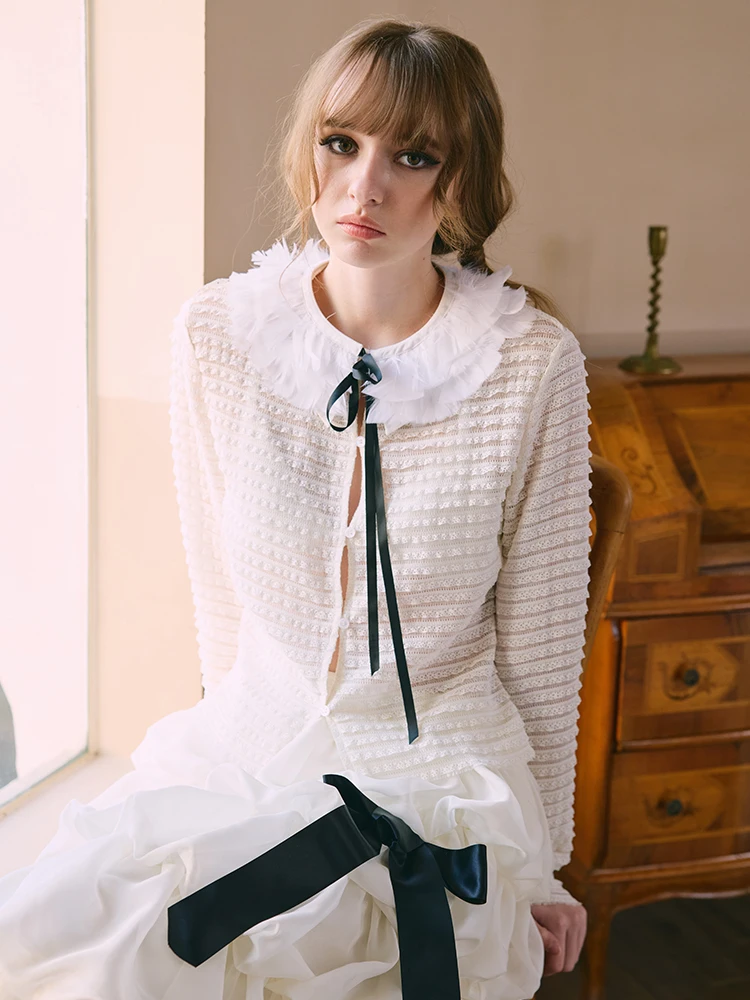 Original Perpearl26 Spring "Lia" Mink Lace Trim Detachable Feather Collar Little Open Cardigan Girl's Straight Cut Polyester ...
Original Perpearl26 Spring "Lia" Mink Lace Trim Detachable Feather Collar Little Open Cardigan Girl's Straight Cut Polyester ...
