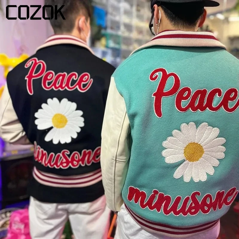 Korean Fashion Winter Baseball Jacket Men Women Patchwork Daisy Letter Embroidery Thick Varsity Jackets Streetwear Casual Coat
Korean Fashion Winter Baseball Jacket Men Women Patchwork Daisy Letter Embroidery Thick Varsity Jackets Streetwear Casual Coat