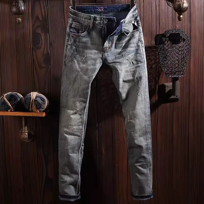 Designer Fashion Men Jeans High Quality Retro Washed Blue Stretch Slim Fit Ripped Jeans Men Y2K Vintage Denim Pants Hombre
Designer Fashion Men Jeans High Quality Retro Washed Blue Stretch Slim Fit Ripped Jeans Men Y2K Vintage Denim Pants Hombre
