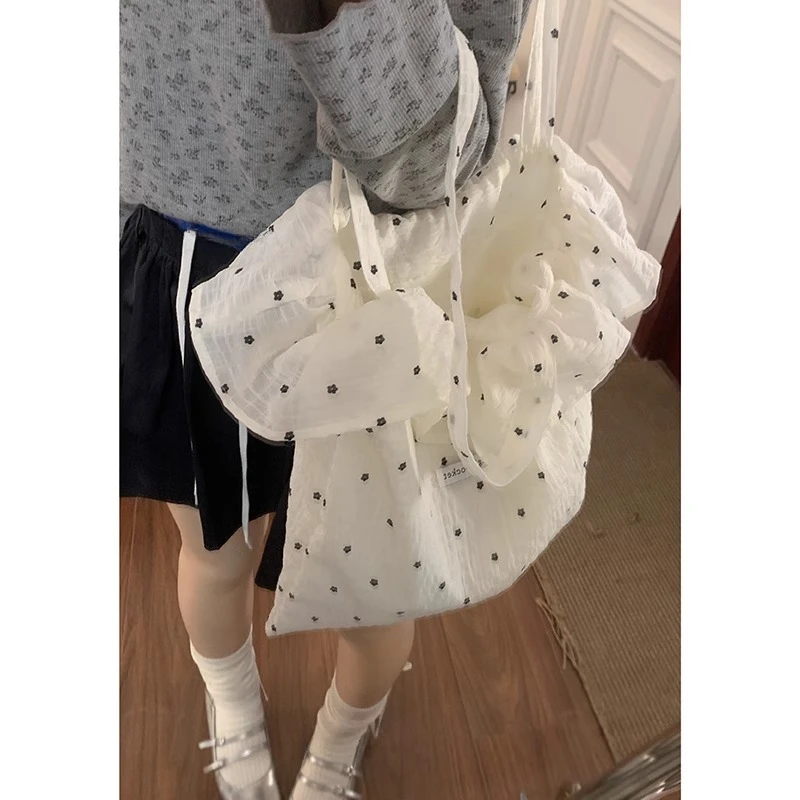 Women Tote Bag Polka Dot Handbag Large Capacity Vacation Chiffon Pack Fashion Pleated Underarm Pouch Shopping Girl Shoulder Bag
Women Tote Bag Polka Dot Handbag Large Capacity Vacation Chiffon Pack Fashion Pleated Underarm Pouch Shopping Girl Shoulder Bag