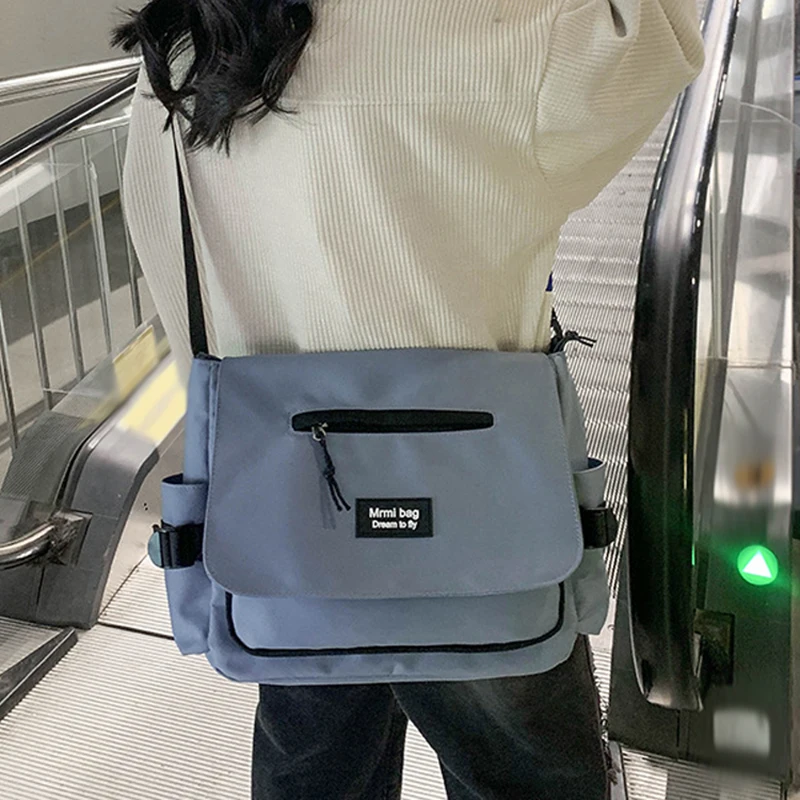 Men's Canvas Messenger Crossbody Bags Mobile Phone Waist Bag for Women Outdoor Hikking Travel Handbag Large Casual Schoolbag
Men's Canvas Messenger Crossbody Bags Mobile Phone Waist Bag for Women Outdoor Hikking Travel Handbag Large Casual Schoolbag