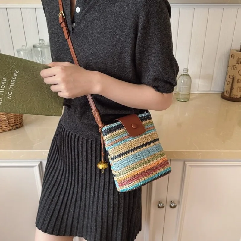 Popular Printed Canvas Shoulder Bag For Women Artistic Underarm Bag For Expressing Your Unique Personal Style
Popular Printed Canvas Shoulder Bag For Women Artistic Underarm Bag For Expressing Your Unique Personal Style